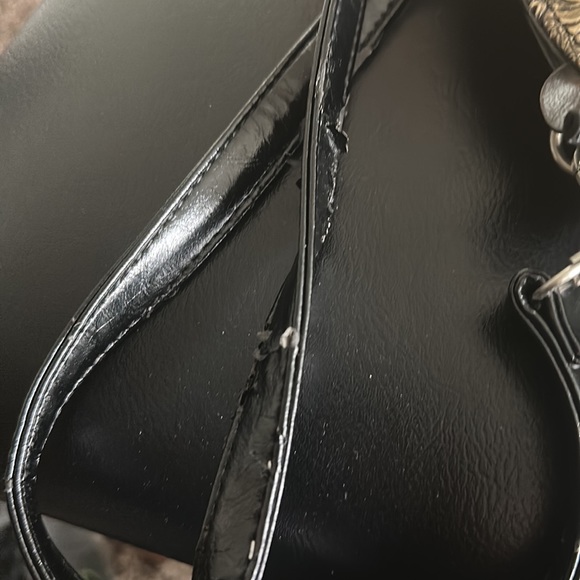 Amliya Owl handbag/backpack. - Picture 3 of 6